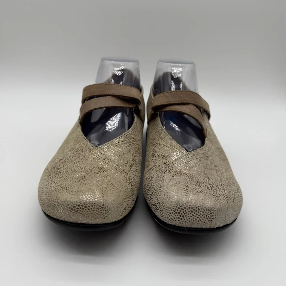 Wolky Women's Passion Mary Jane Shoes Beige Snake Embossed Leather EU 43 / US 12